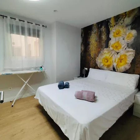 Horizonte 3 Charming With Breathtaking Sea View At First Line Of Fuengirola