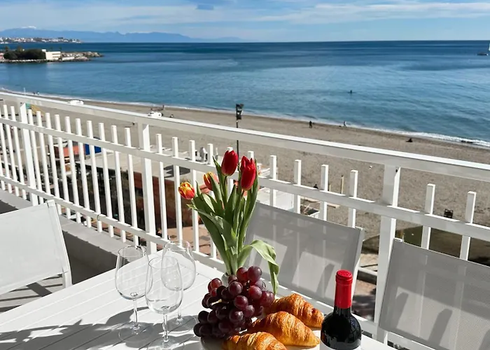 Apartament Horizonte 3 Charming With Breathtaking Sea View At First Line Of