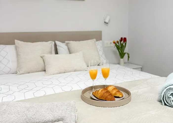 Horizonte 3 Charming With Breathtaking Sea View At First Line Of * Fuengirola