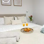 Horizonte 3 Charming With Breathtaking Sea View At First Line Of * Fuengirola