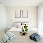 Horizonte 3 Charming With Breathtaking Sea View At First Line Of Apartment